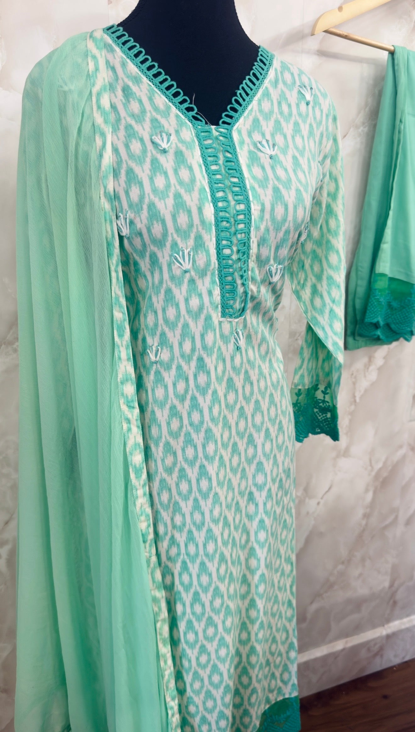 Rayon suit with pants