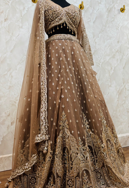 Heavy handwork lehnga