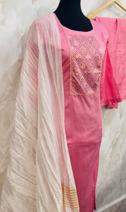 Casual pant suit