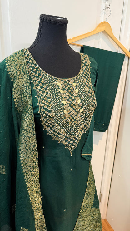 Silk handwork suit