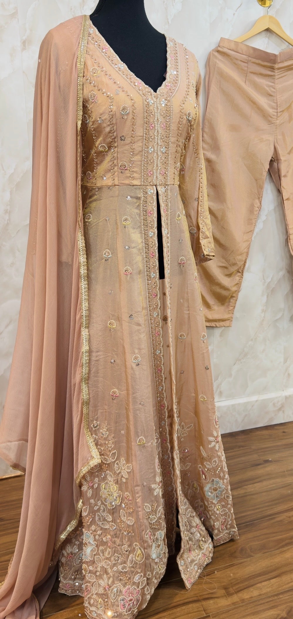 Front slit anarkali SF515