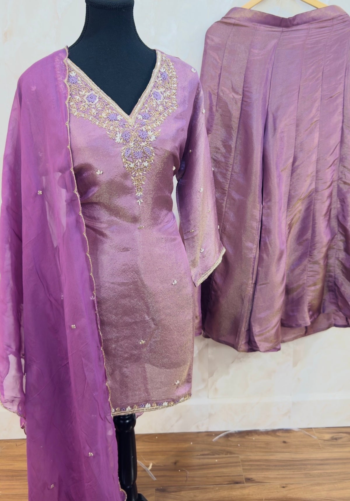 Shimmer silk plazzo suit SF609