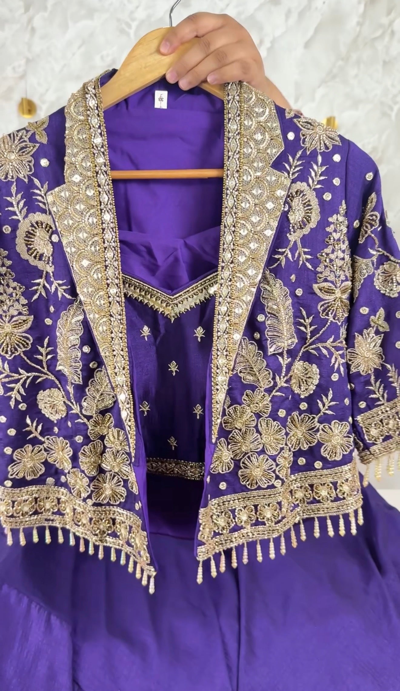 Designer lehnga SF458