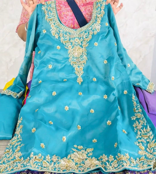 Shimmer silk suit