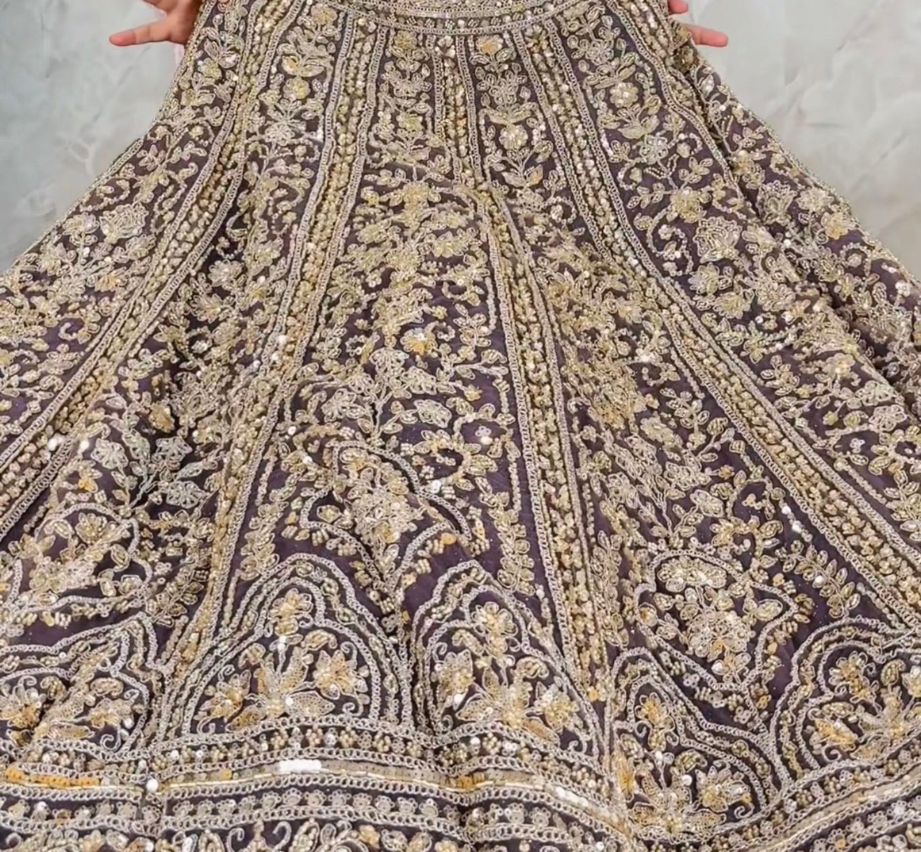 Heavy party wear lehnga