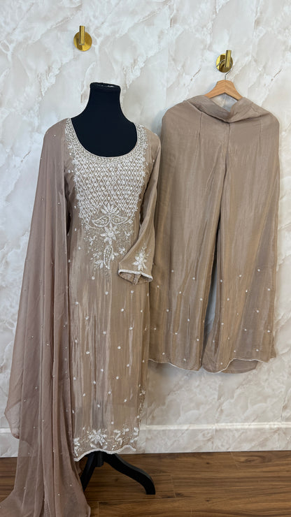 Pure chinnon plazo suit