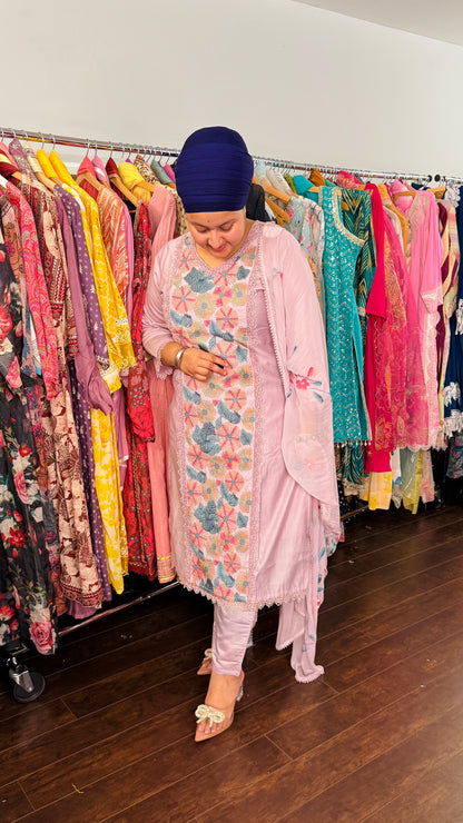 Pakistani thread work suit