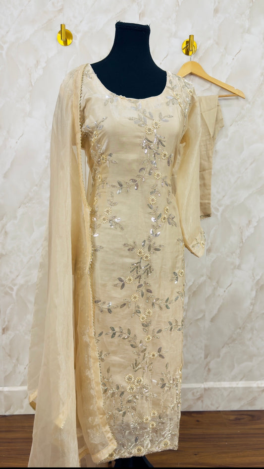 Handwork pant suit