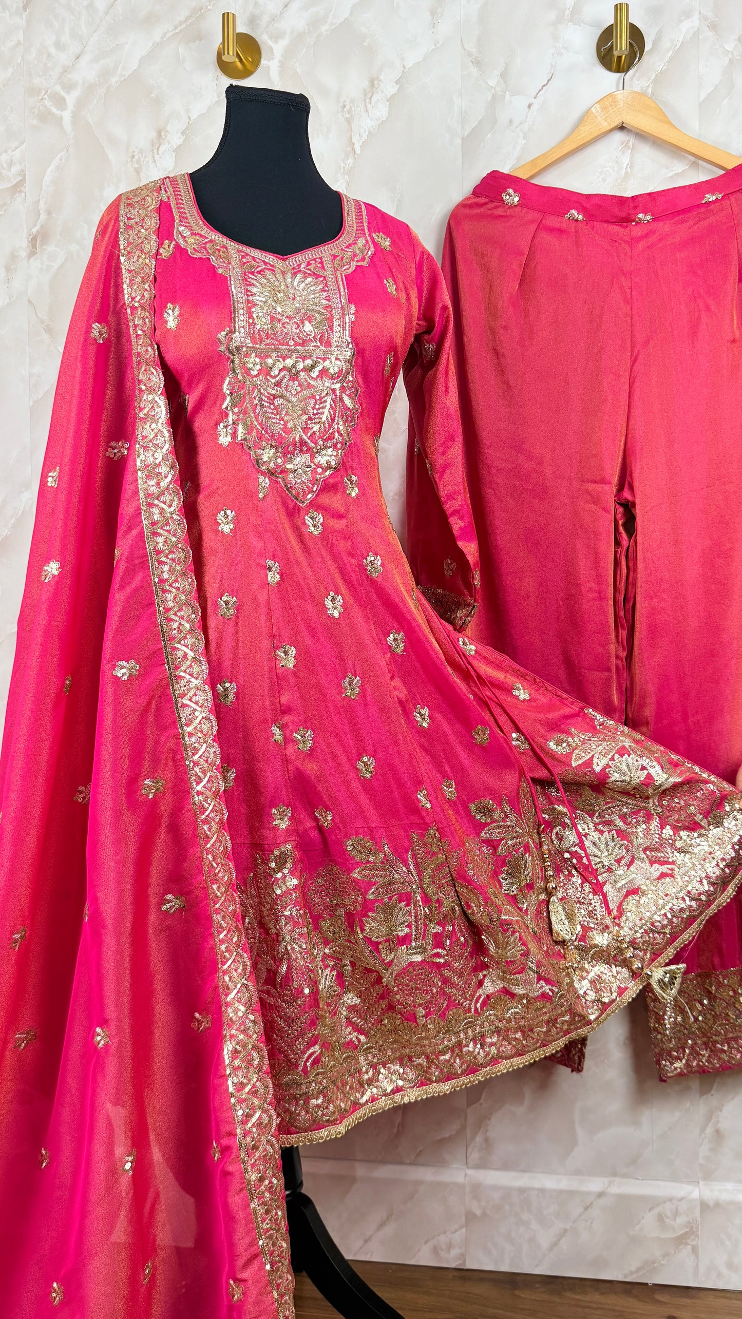 Shimmer party wear suit