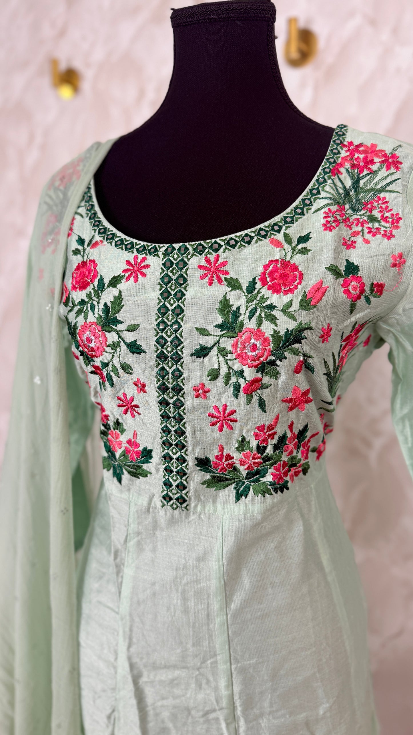 Anarkali suit