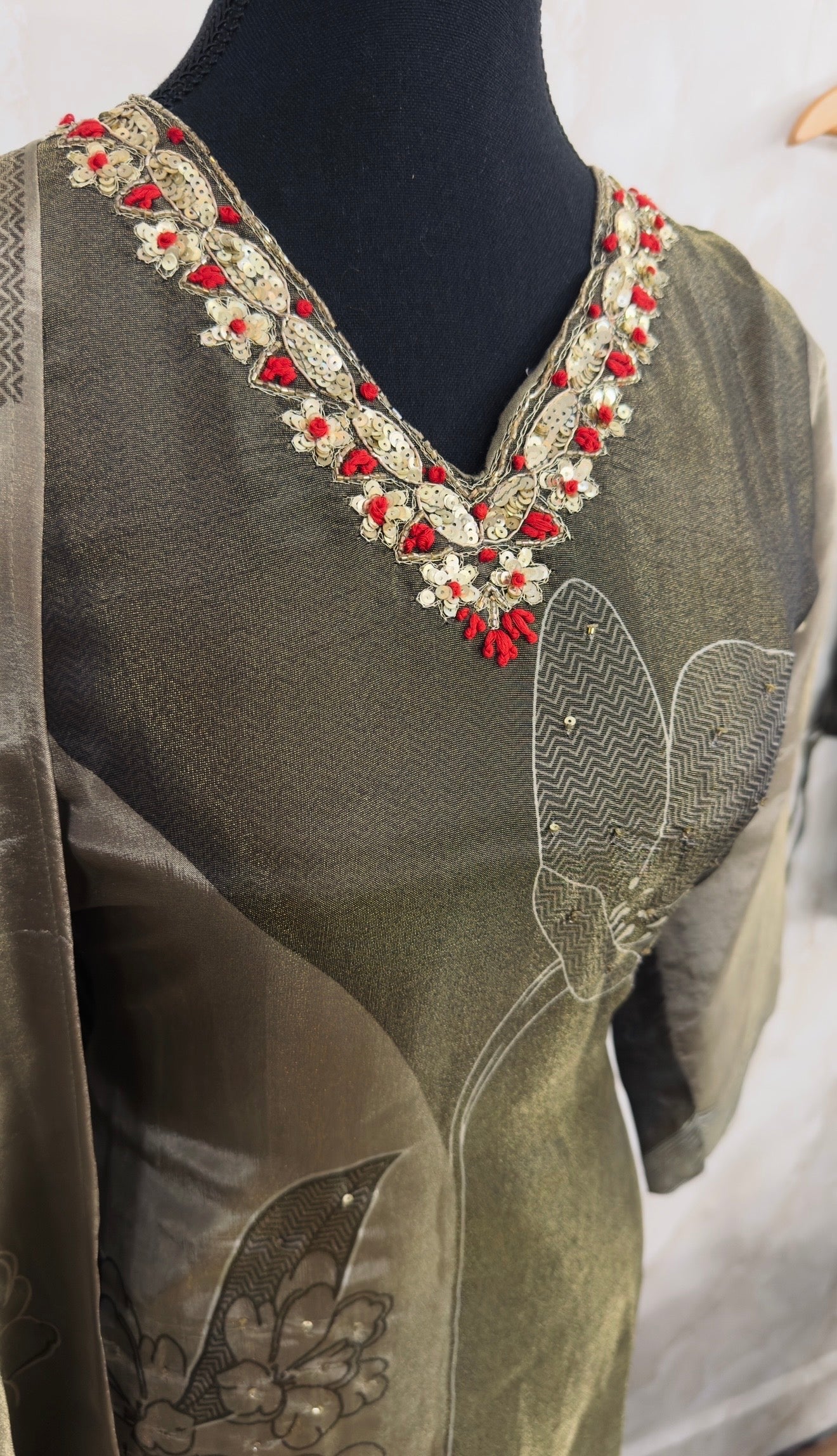 Shimmer silk pant suit