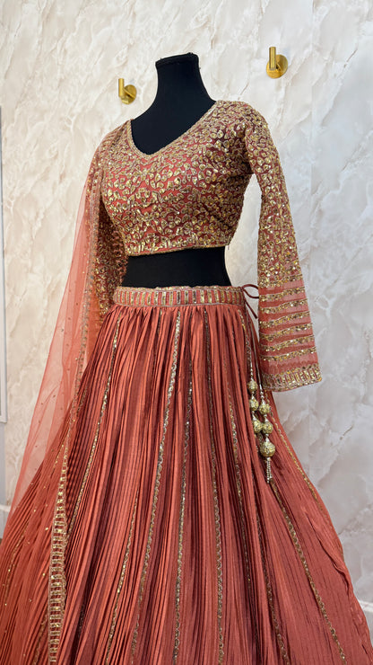 Heavy party wear lehnga