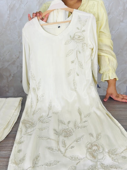 Pure chinnon handwork pant suit