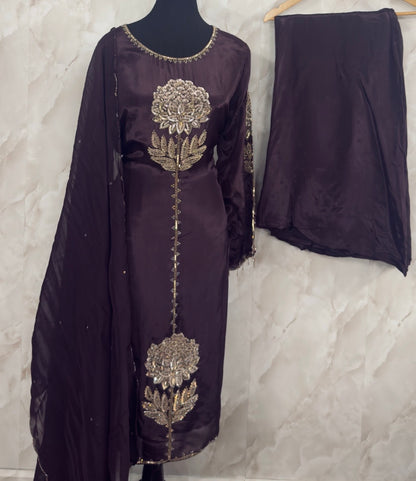 Pure crepe handwork suit