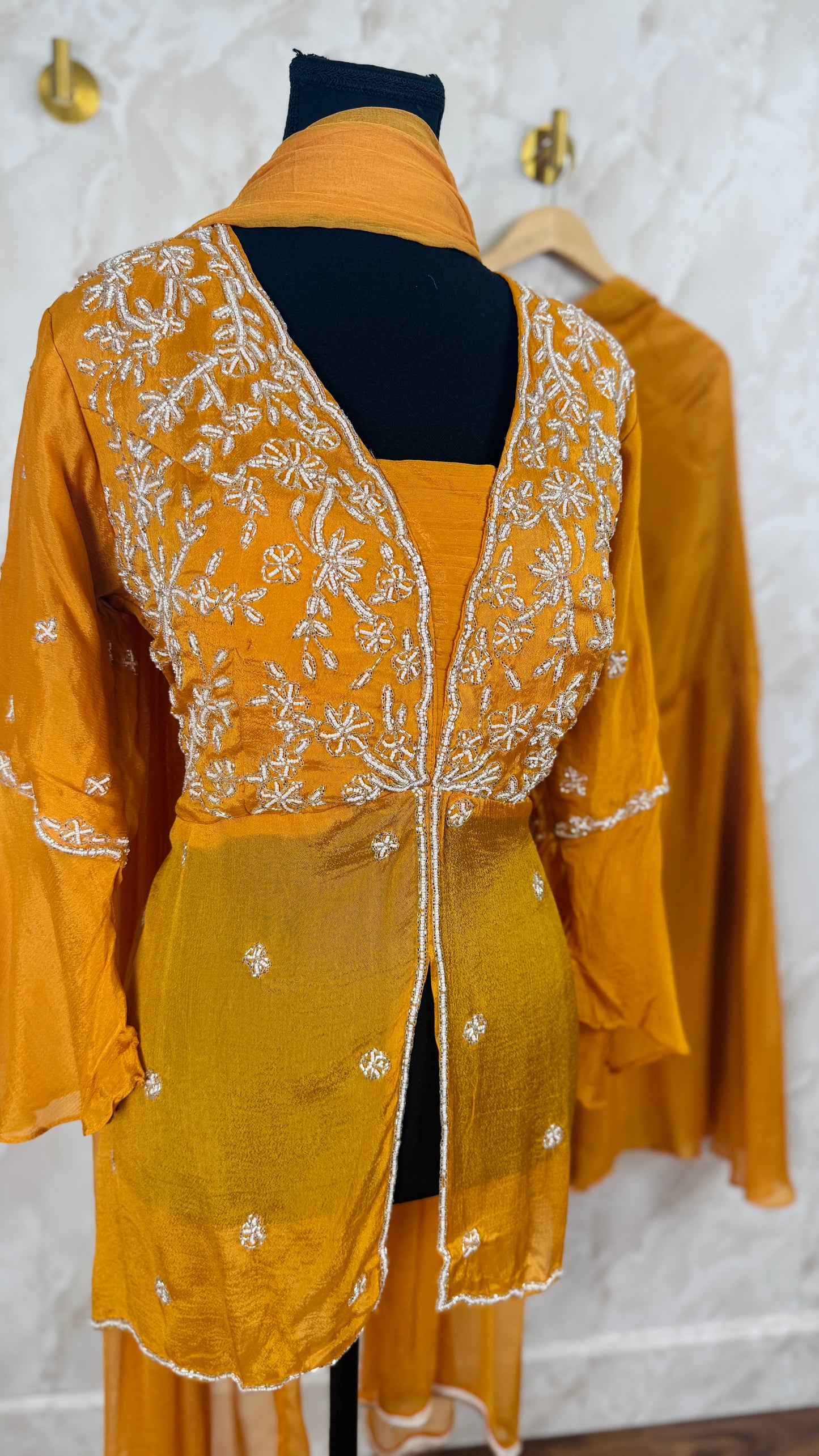 Pure chinnon designer suit