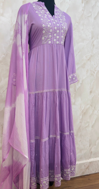 Beautiful frock with duptta (no bottoms)