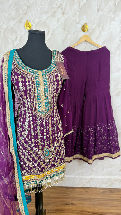 Heavy party wear suit