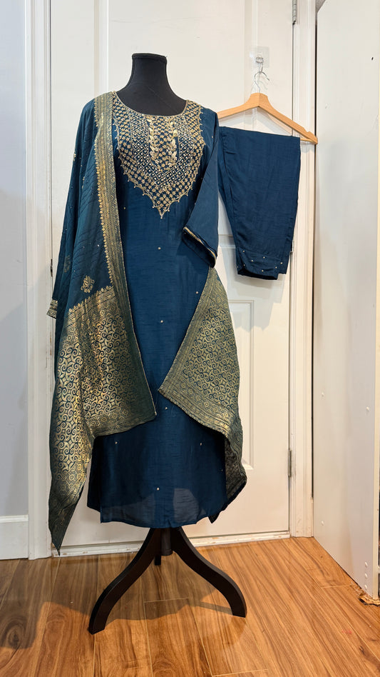 Silk handwork suit
