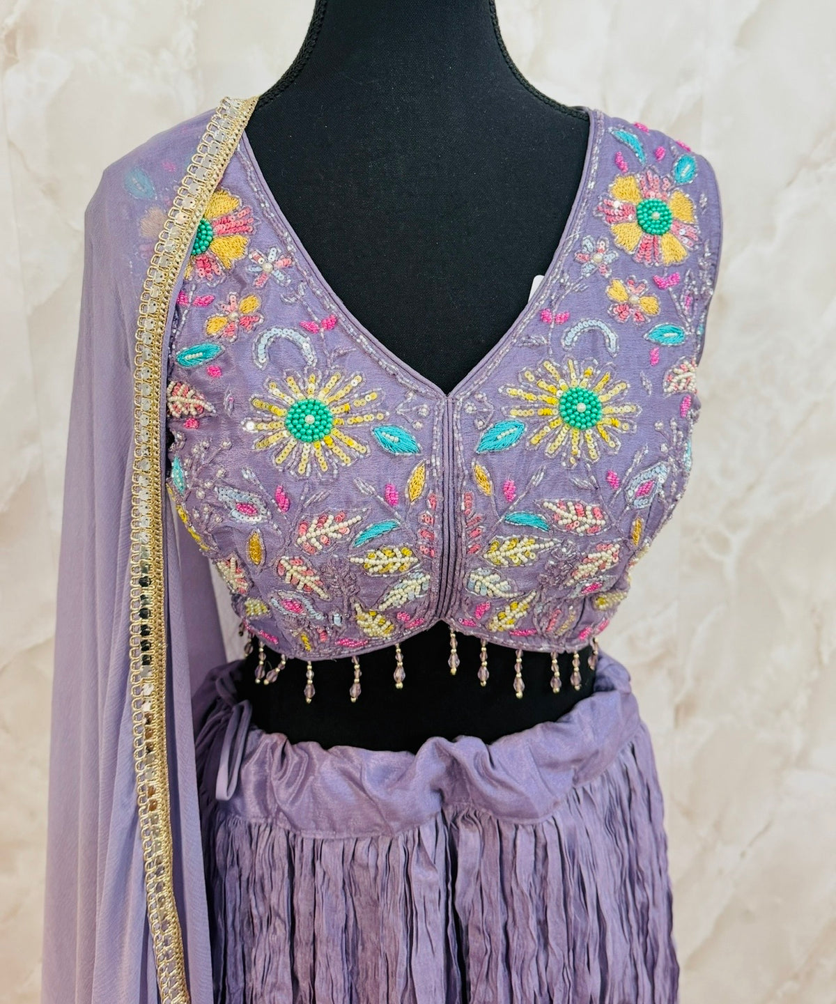 Chinnon lehnga SF601