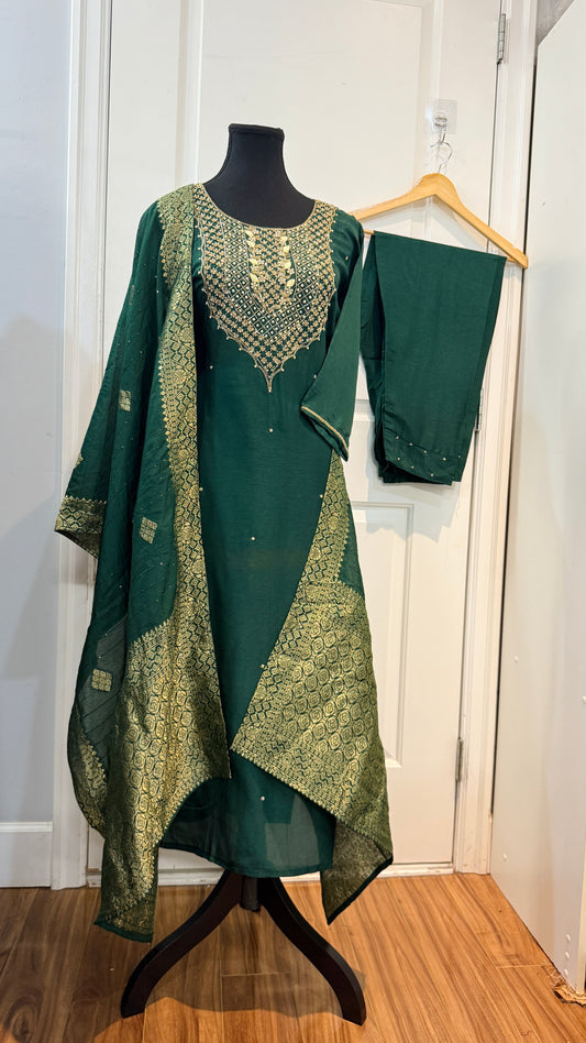 Silk handwork suit