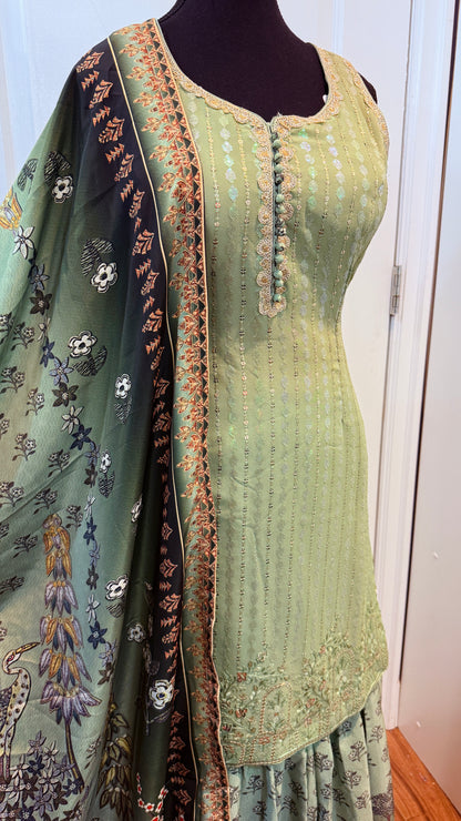 Beautiful garara suit (sleeves available )