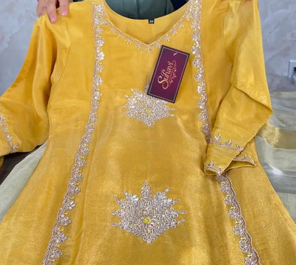 Shimmer silk suit