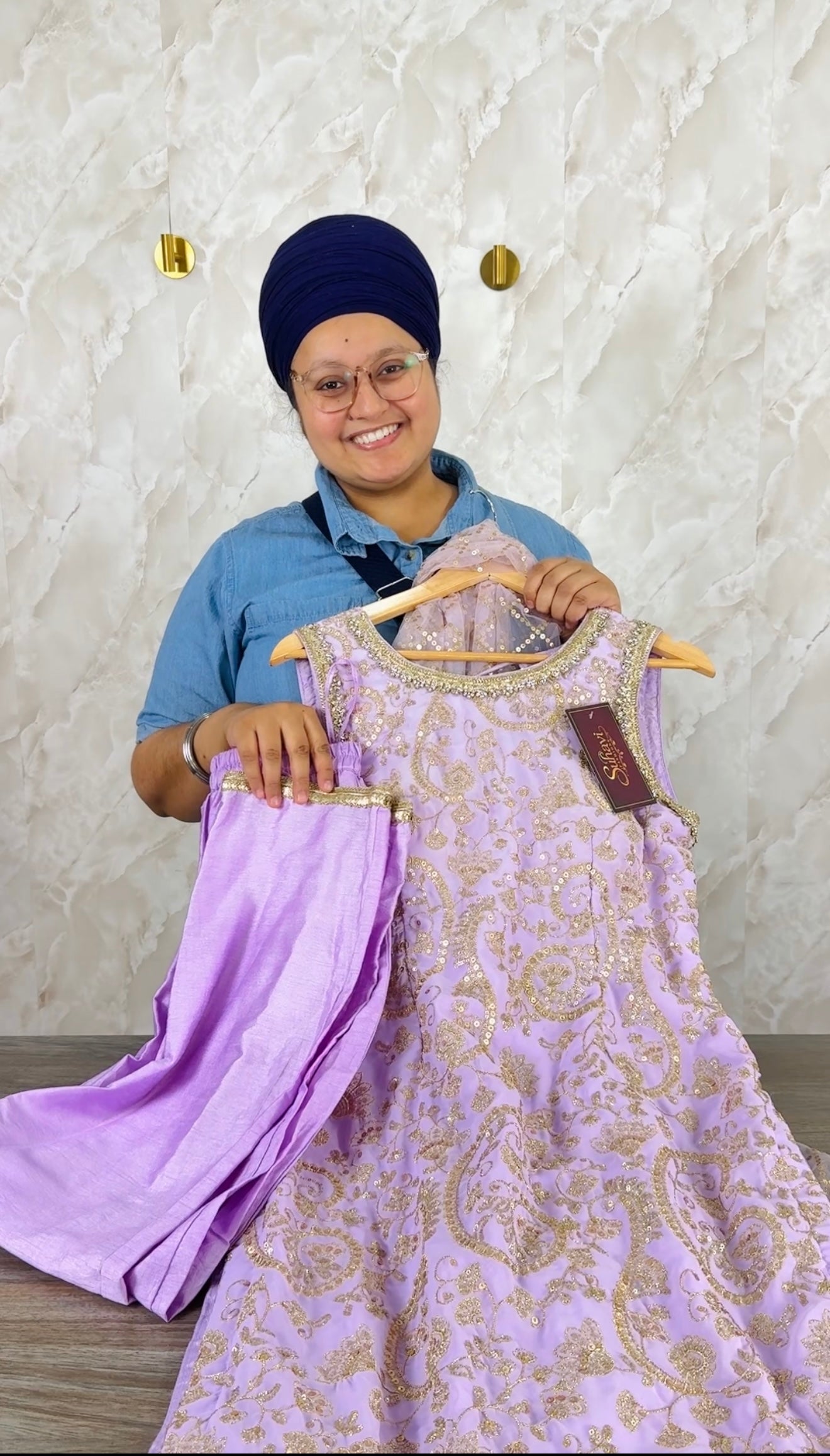 Embroidered pant suit